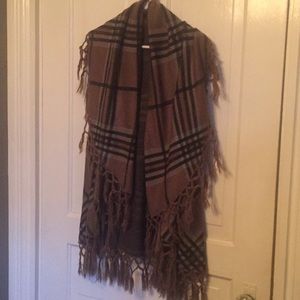 FINAL SALE ❤️ Women’s plaid cover up vest